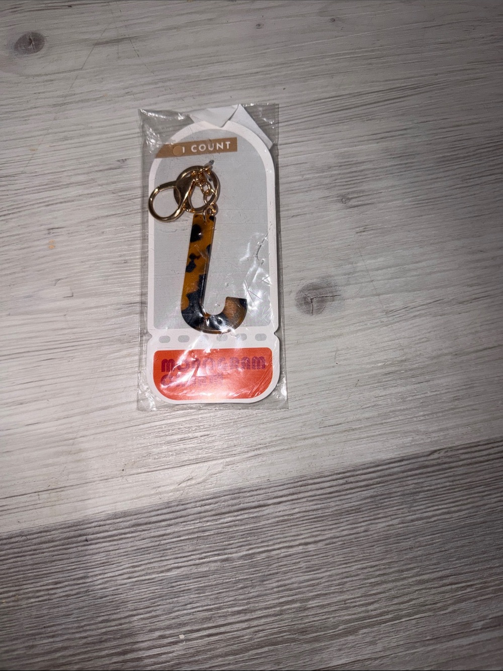Tortoiseshell Letter J Keychain - Fashion Accessory